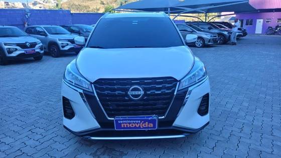 NISSAN KICKS 1.6 16V FLEXSTART SENSE XTRONIC NISSAN KICKS 1.6 16V FLEXSTART SENSE XTRONIC